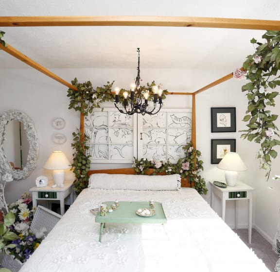 Sebring Court Apartments in Indianapolis, IN